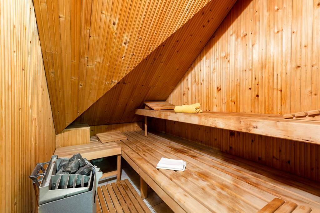 Rooftop 180M2 Loft With Private Sauna, Pressburg Exterior foto